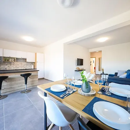 1oak Apartment Vir